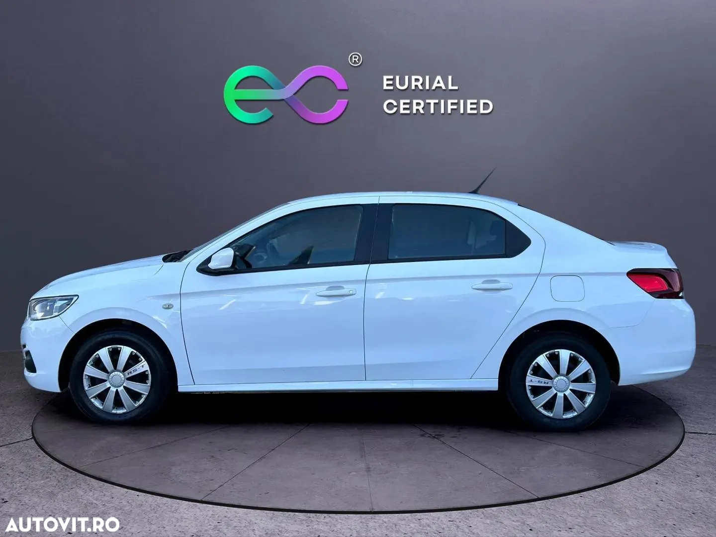 Peugeot 301 1.5 BlueHDI FAP Active - 12