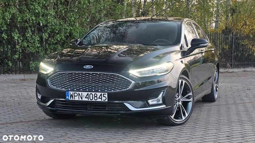 Ford Fusion - 10