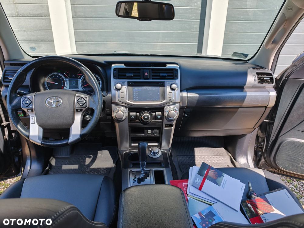 Toyota 4-Runner - 15