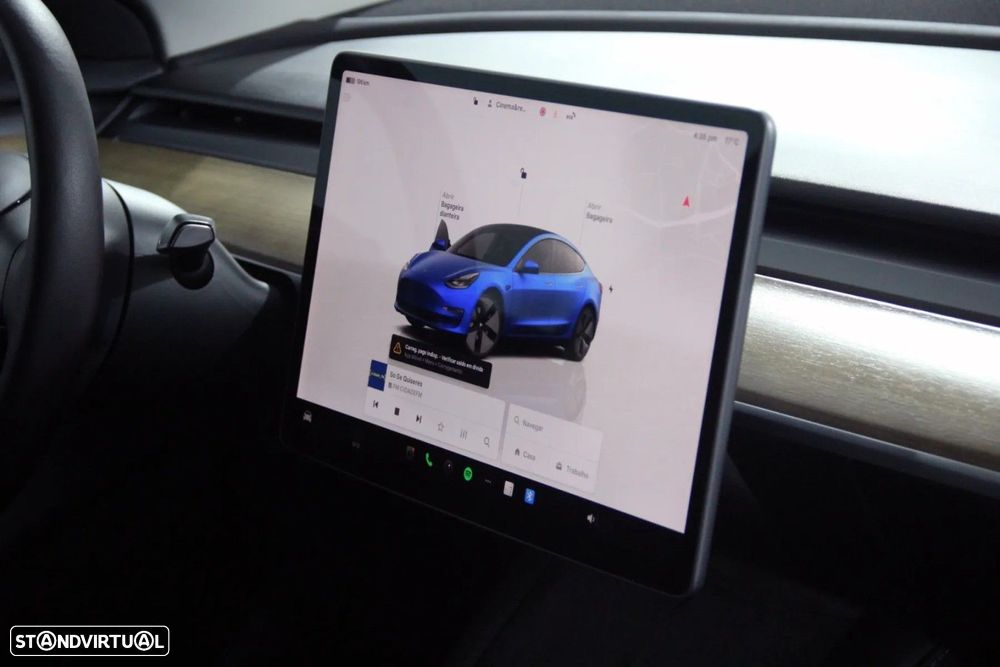 Tesla Model 3 - 10