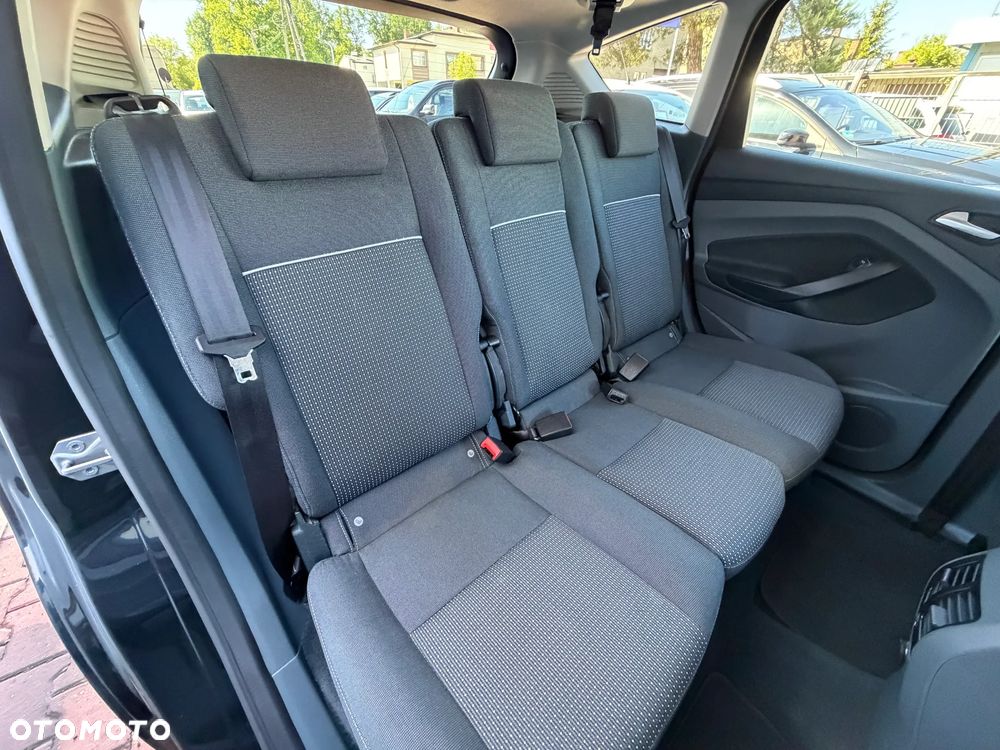 Ford C-MAX 1.6 Ti-VCT Champions Edition - 36