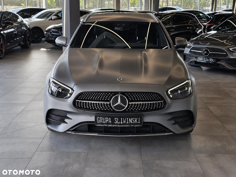 Mercedes-Benz Klasa E 300 de 4-Matic AMG - 14