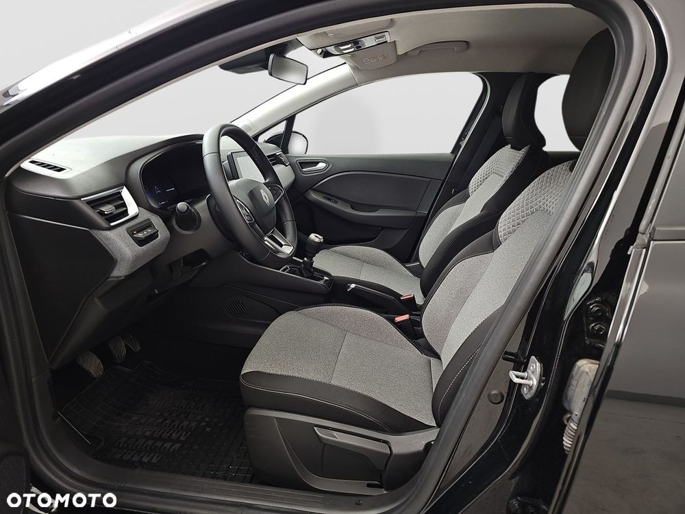 Renault Clio 1.0 TCe Evolution - 10