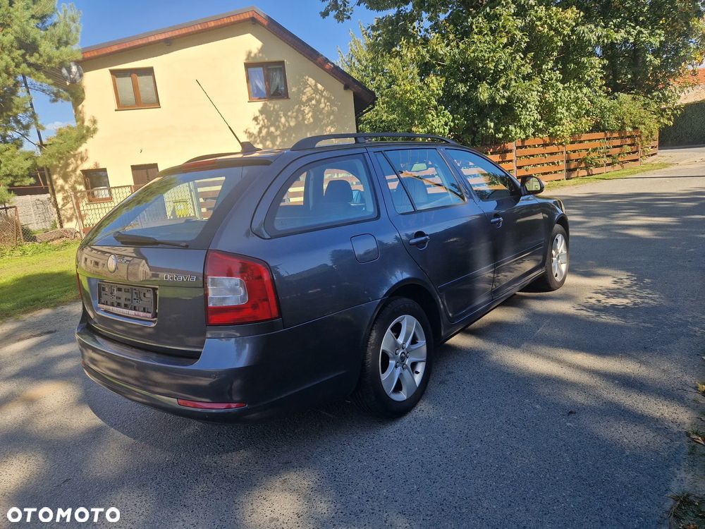 Skoda Octavia 1.8 T FSI Elegance - 6