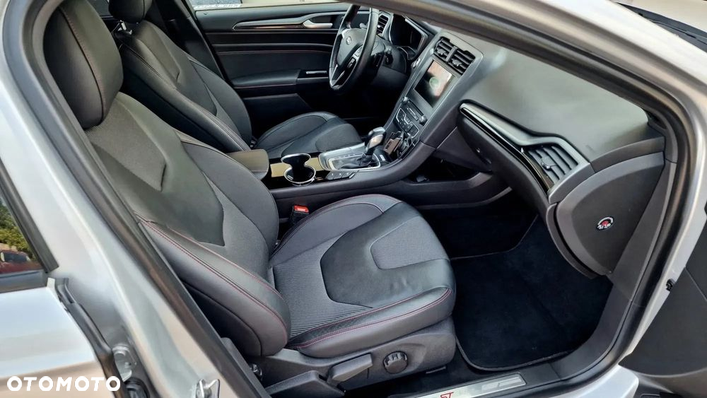 Ford Mondeo 2.0 TDCi ST-Line PowerShift - 16