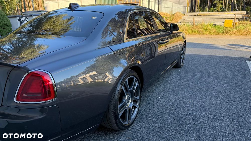 Rolls-Royce Ghost Standard - 13