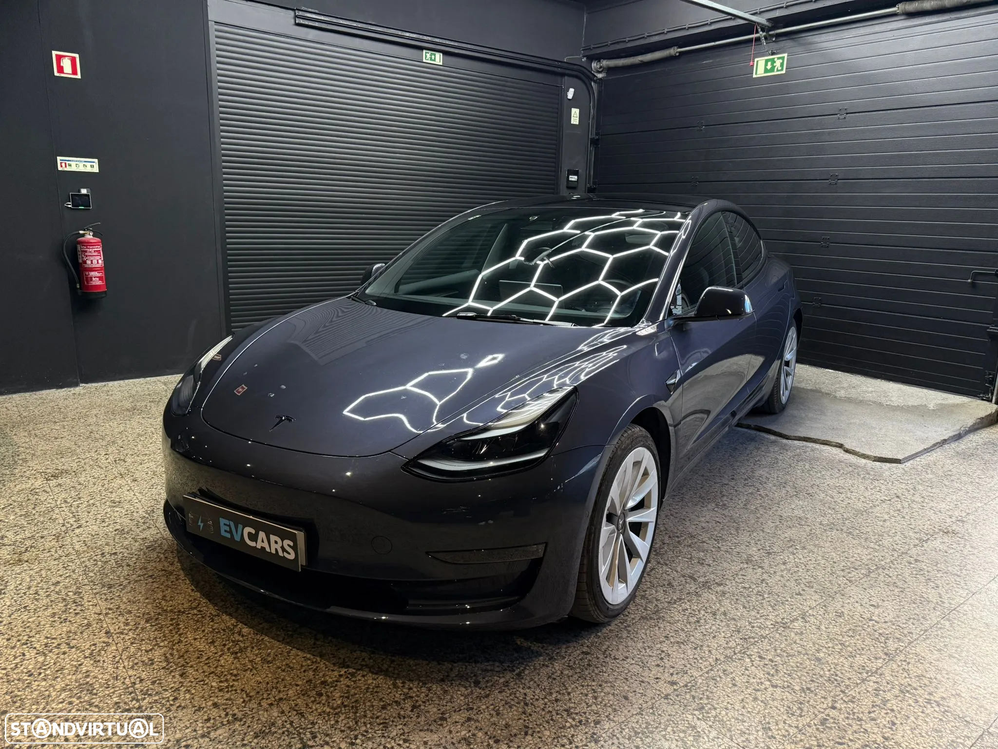 Tesla Model 3 Long Range AWD Dual Motor - 8