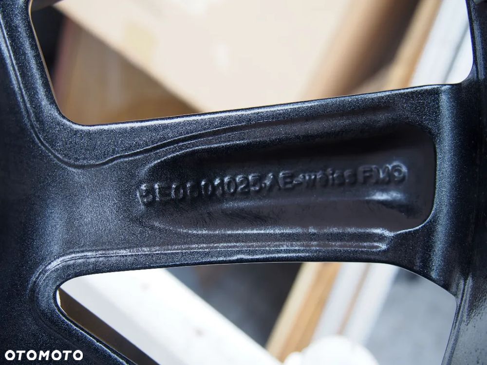 Skoda Octavia 3 III 13r Felga 7Jx17H2 et49 5x112 - 4