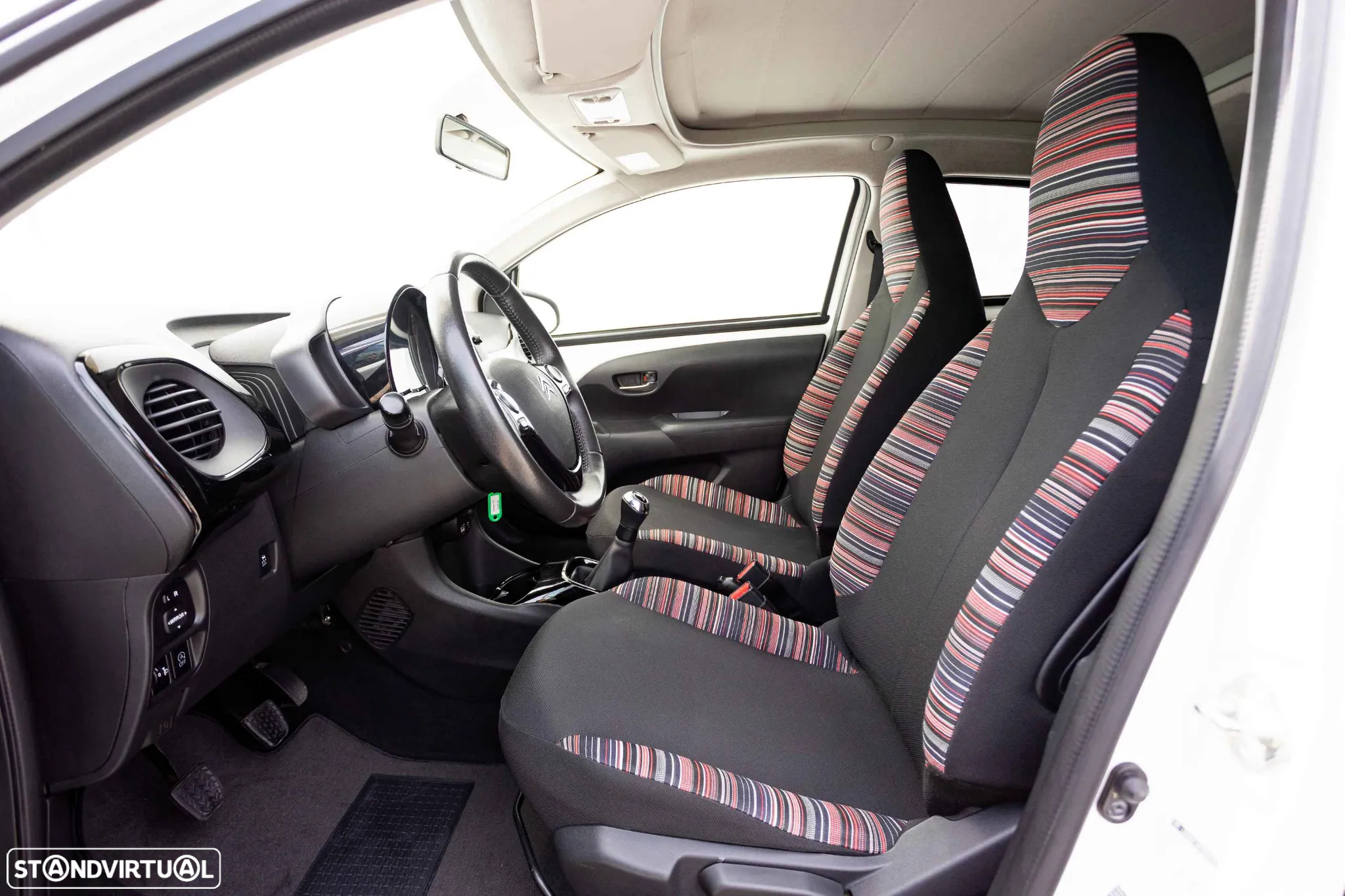 Citroën C1 Airscape 1.0 VTi Shine - 28