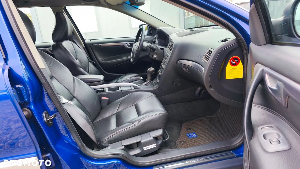 Volvo XC 70 AWD Summum - 24