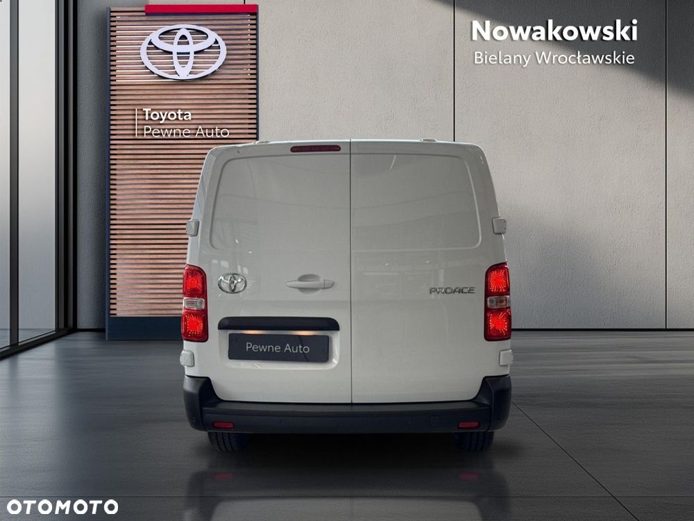 Toyota PROACE - 5