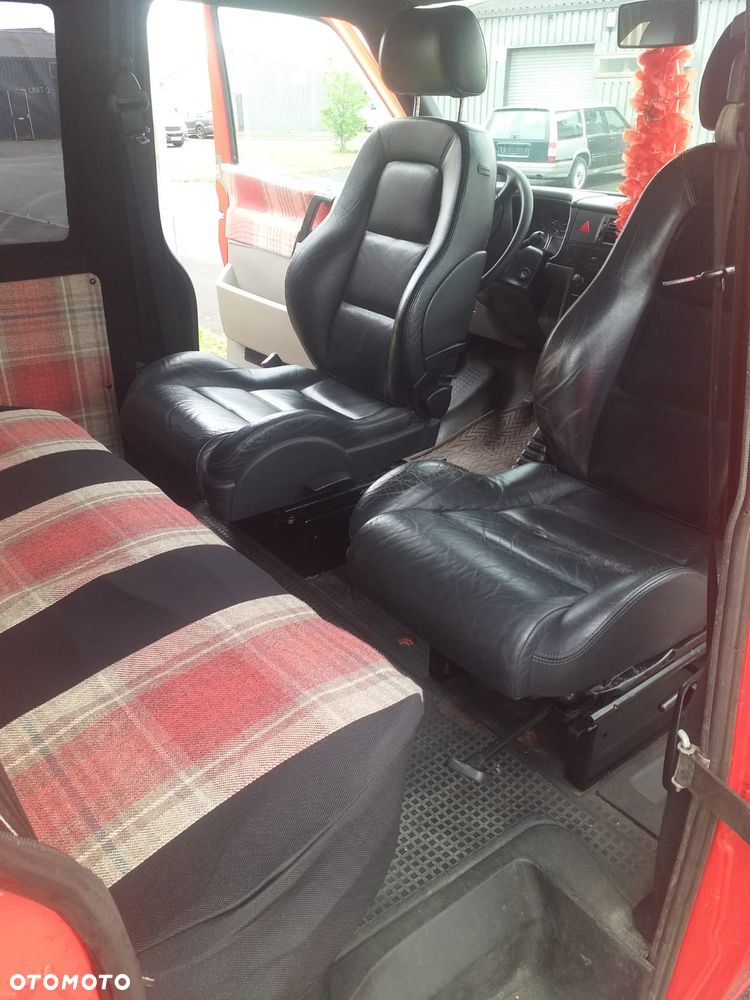 Volkswagen Transporter Standard - 10