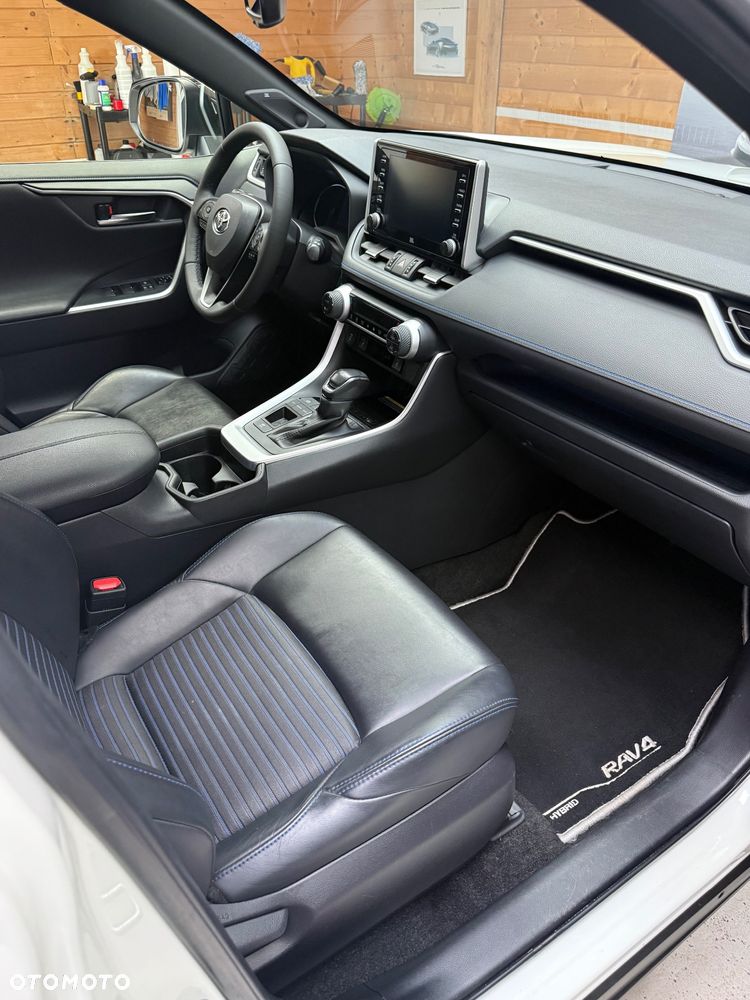 Toyota RAV4 Hybrid Selection 4x2 - 10