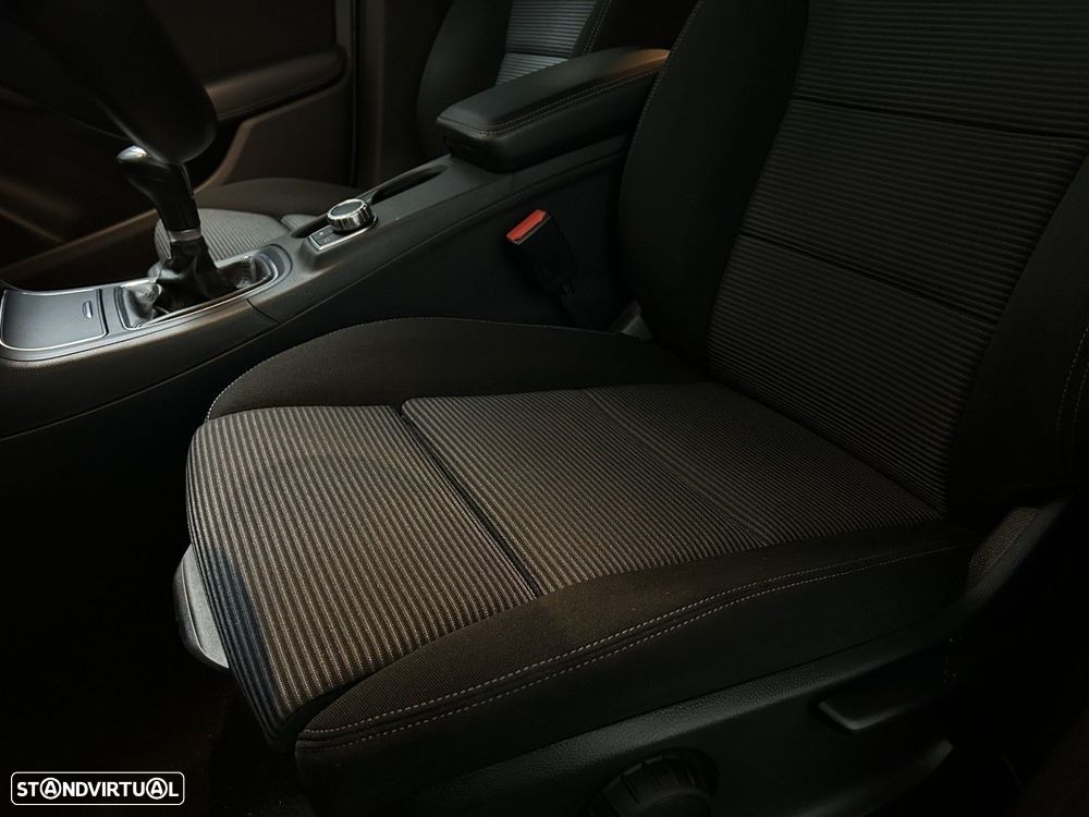 Mercedes-Benz B 180 CDI Urban - 40