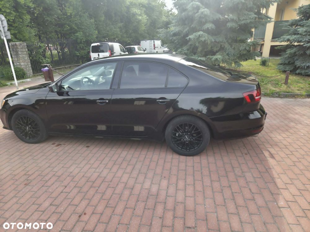 Volkswagen Jetta 1.4 TSI BMT Highline DSG - 4