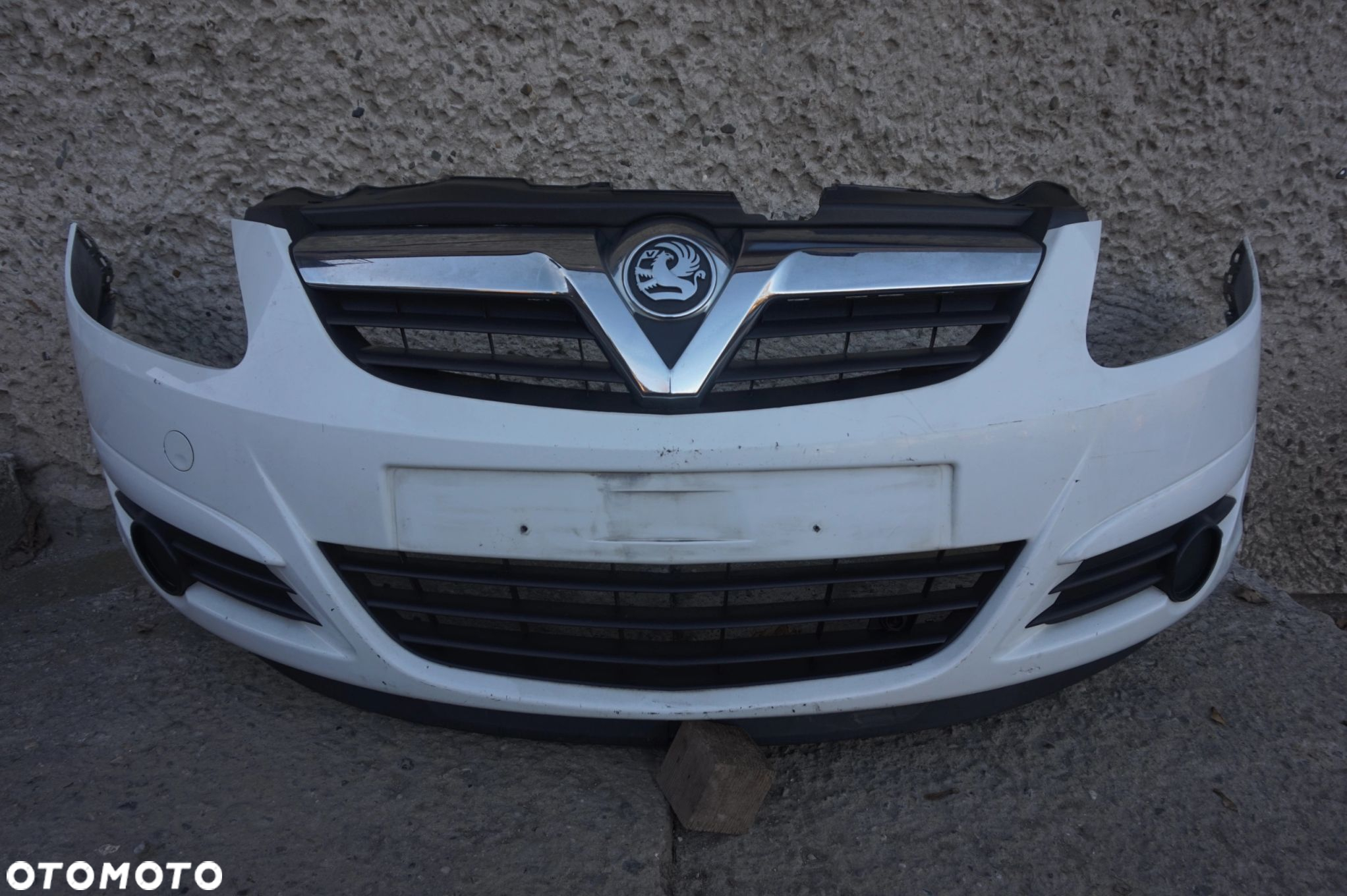 ZDERZAK PRZÓD PRZEDNI OPEL CORSA D 06/11r Z474 - 2