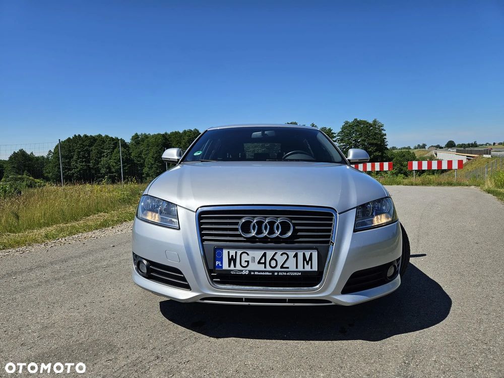Audi A3 Sportback 1.4 TFSI Ambiente - 2
