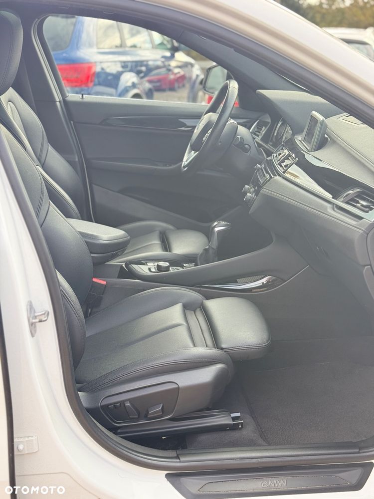 BMW X2 sDrive20i - 12
