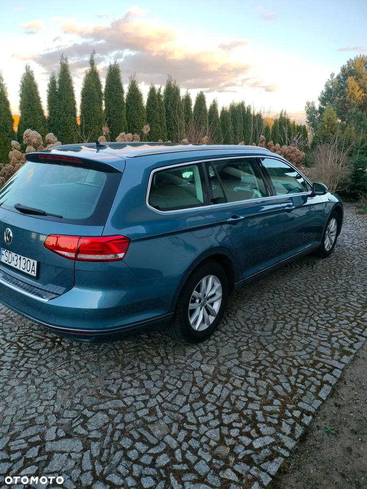 Volkswagen Passat 1.6 TDI (BlueMotion Technology) Comfortline - 3