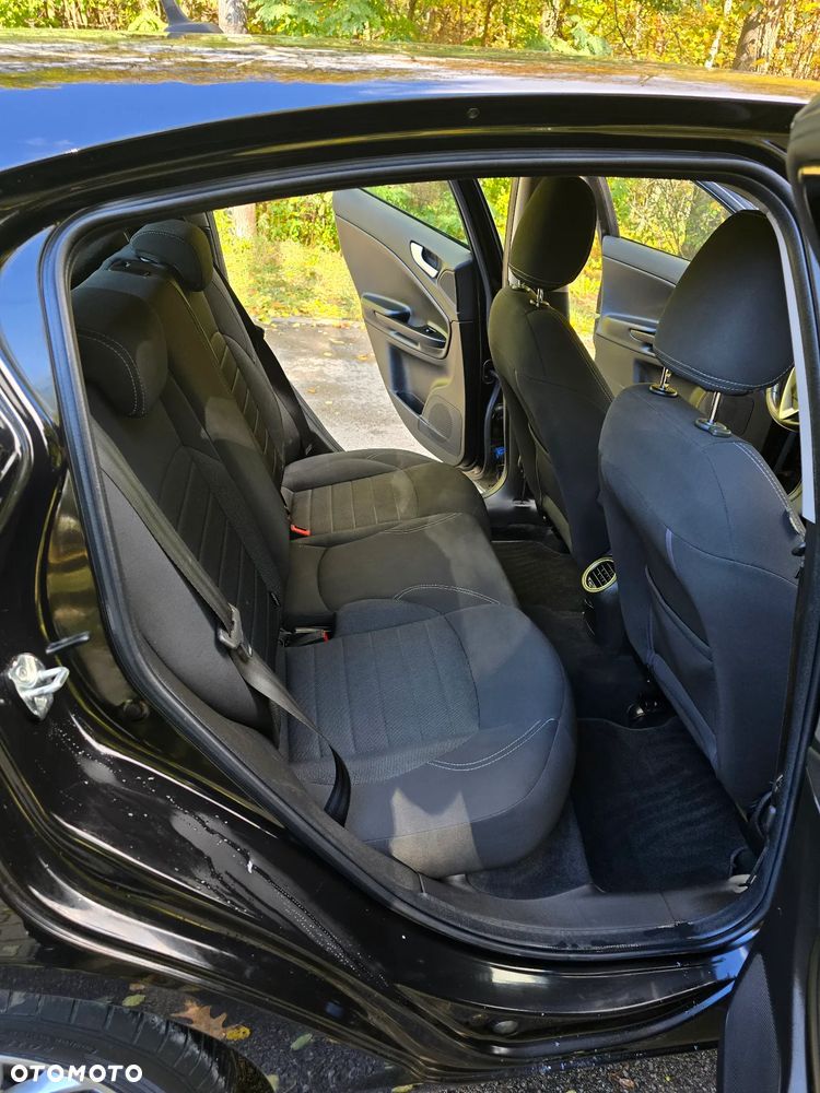 Alfa Romeo Giulietta 1.6 JTDM 16V Super - 23