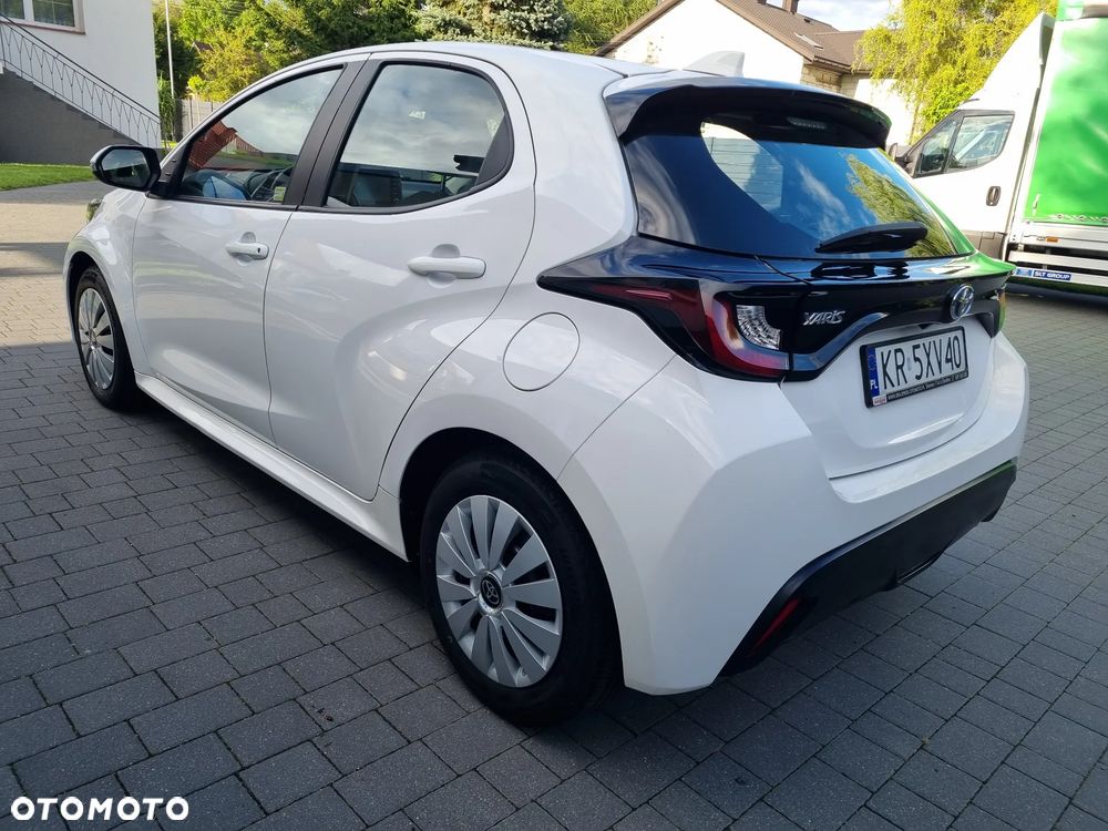 Toyota Yaris Hybrid 1.5 Active - 3