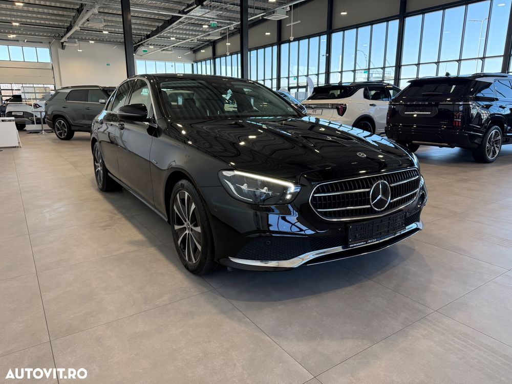 Mercedes-Benz E - 10