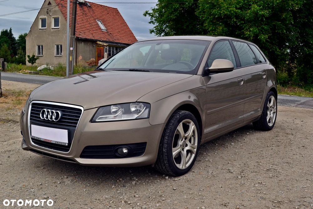 Audi A3 Sportback 1.8 TFSI Ambiente - 1