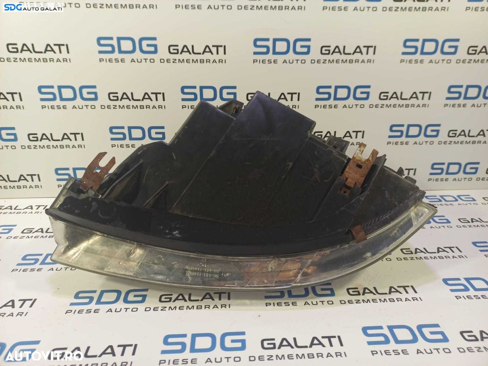 Far Dreapta FARA Xenon Volkswagen Sharan 2001 - 2010 Cod 7M3941016AH 030118202 [L1715] - 4