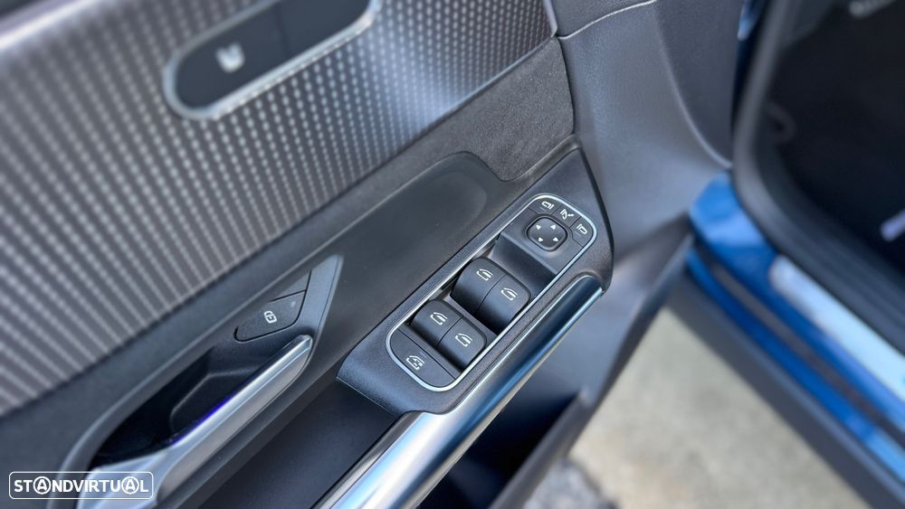 Mercedes-Benz EQA 250 AMG Line - 28