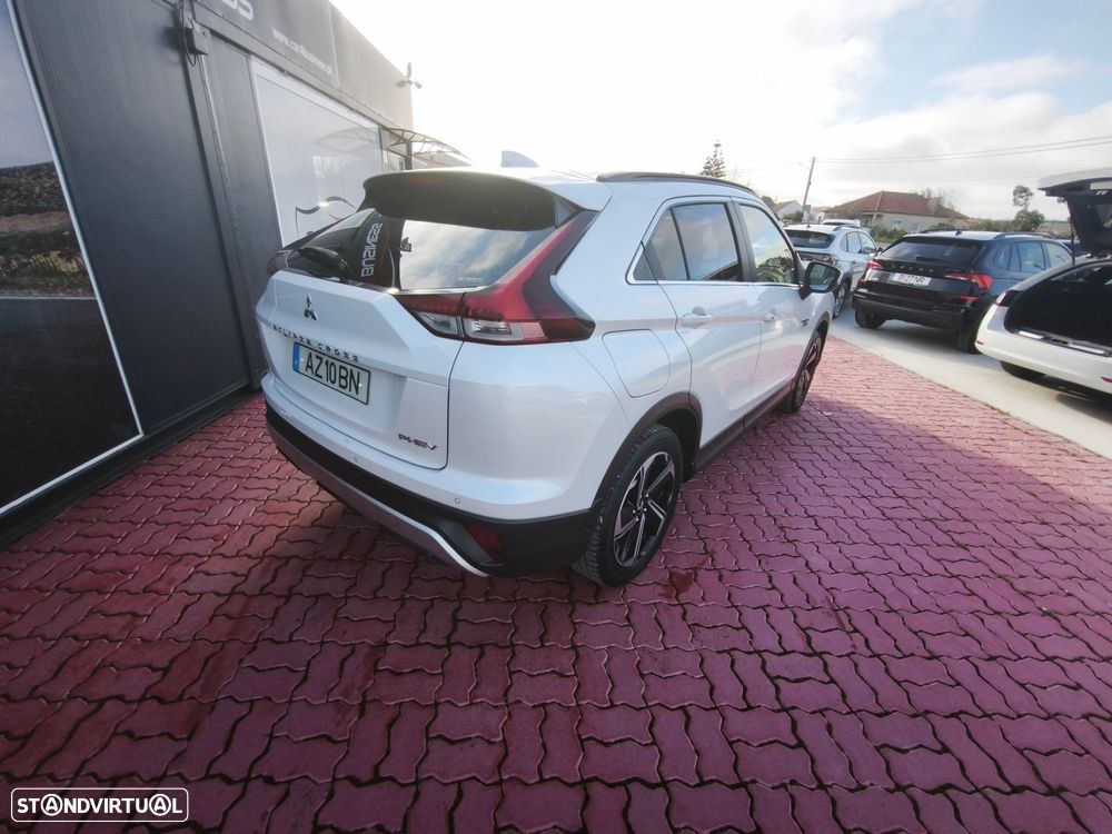 Mitsubishi Eclipse Cross 2.4 PHEV eMotion - 11