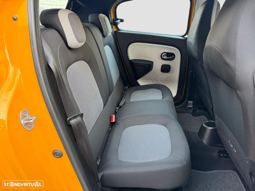 Renault Twingo 1.0 SCe Intens - 12