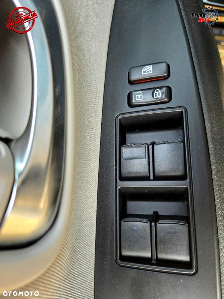 Toyota Avensis 2.0 D-4D Active Business - 23