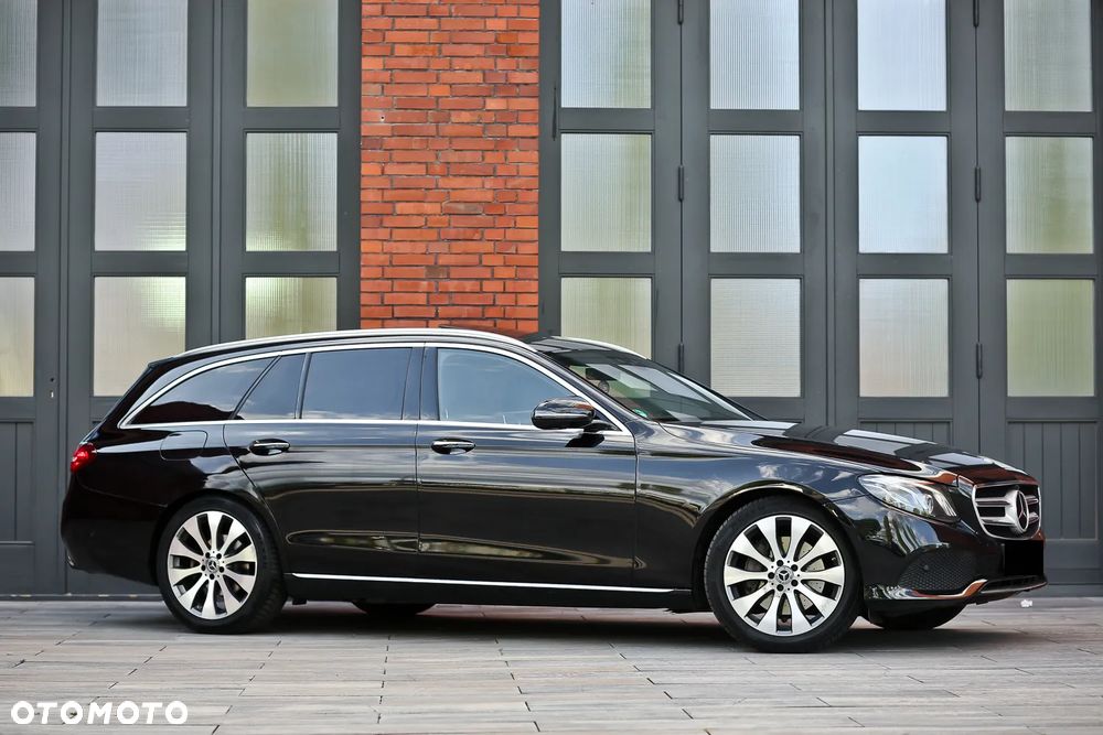 Mercedes-Benz Klasa E 220 d 4Matic All-Terrain 9G-TRONIC Avantgarde - 4
