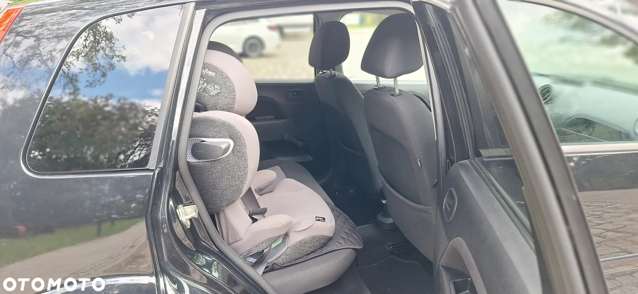 Ford Fiesta 1.4 - 8