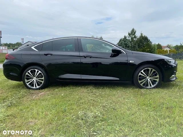 Opel Insignia - 1
