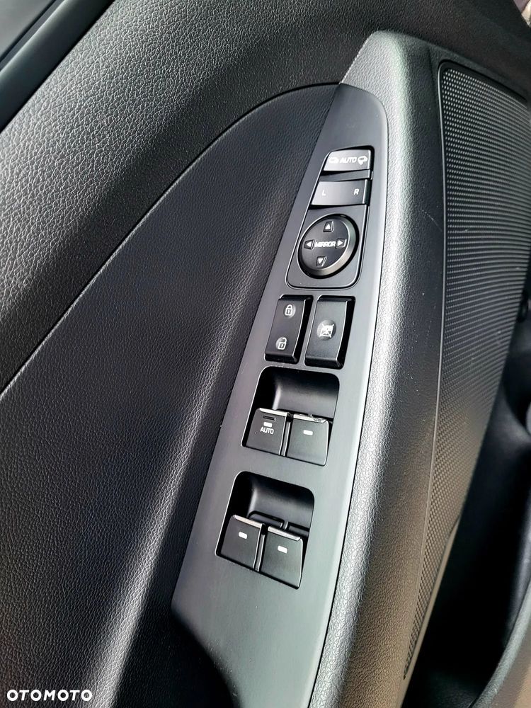 Hyundai Tucson 2.0 CRDi 4WD Advantage - 5