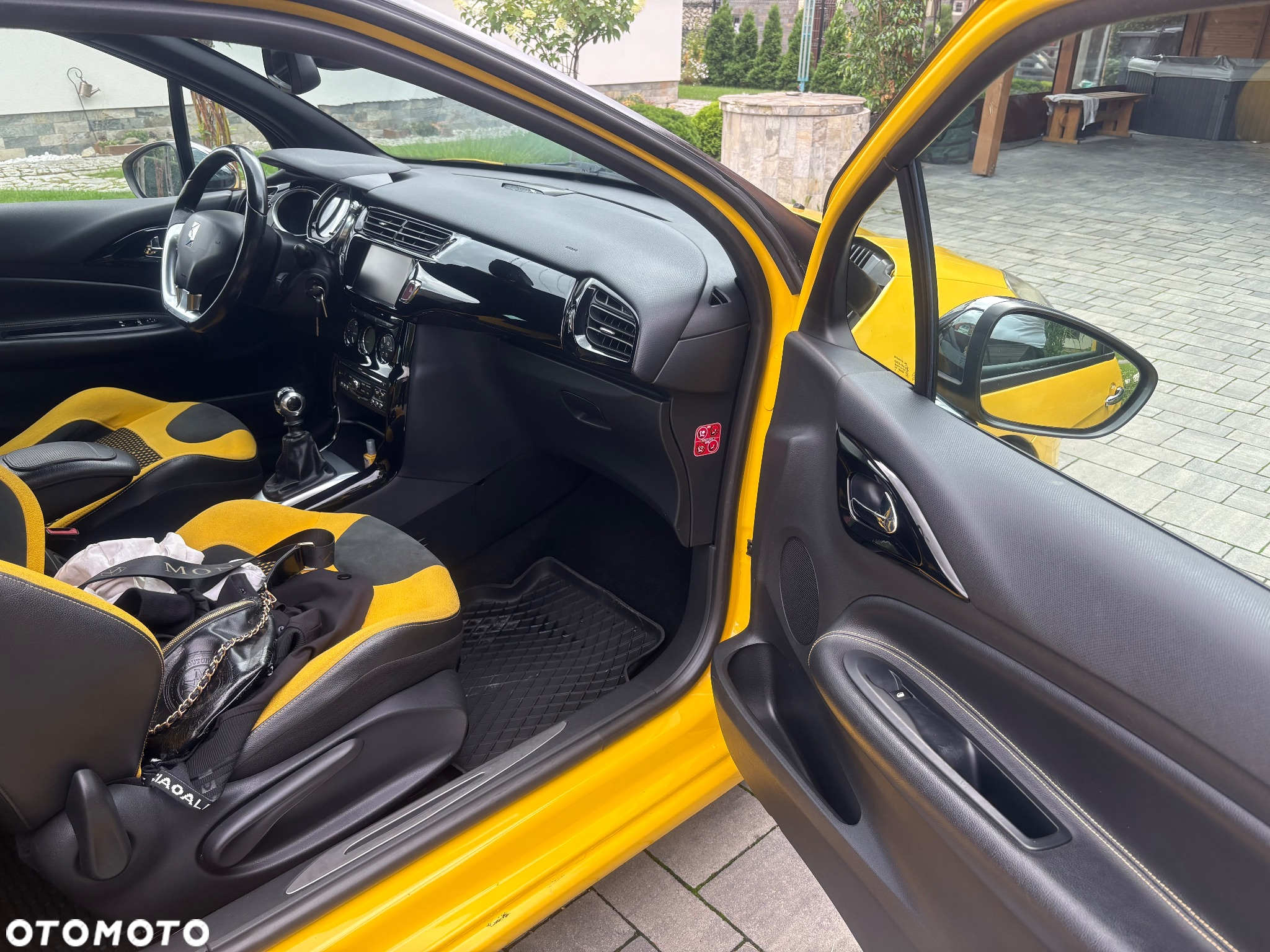 Citroën DS3 THP 155 Ultra-Prestige - 6