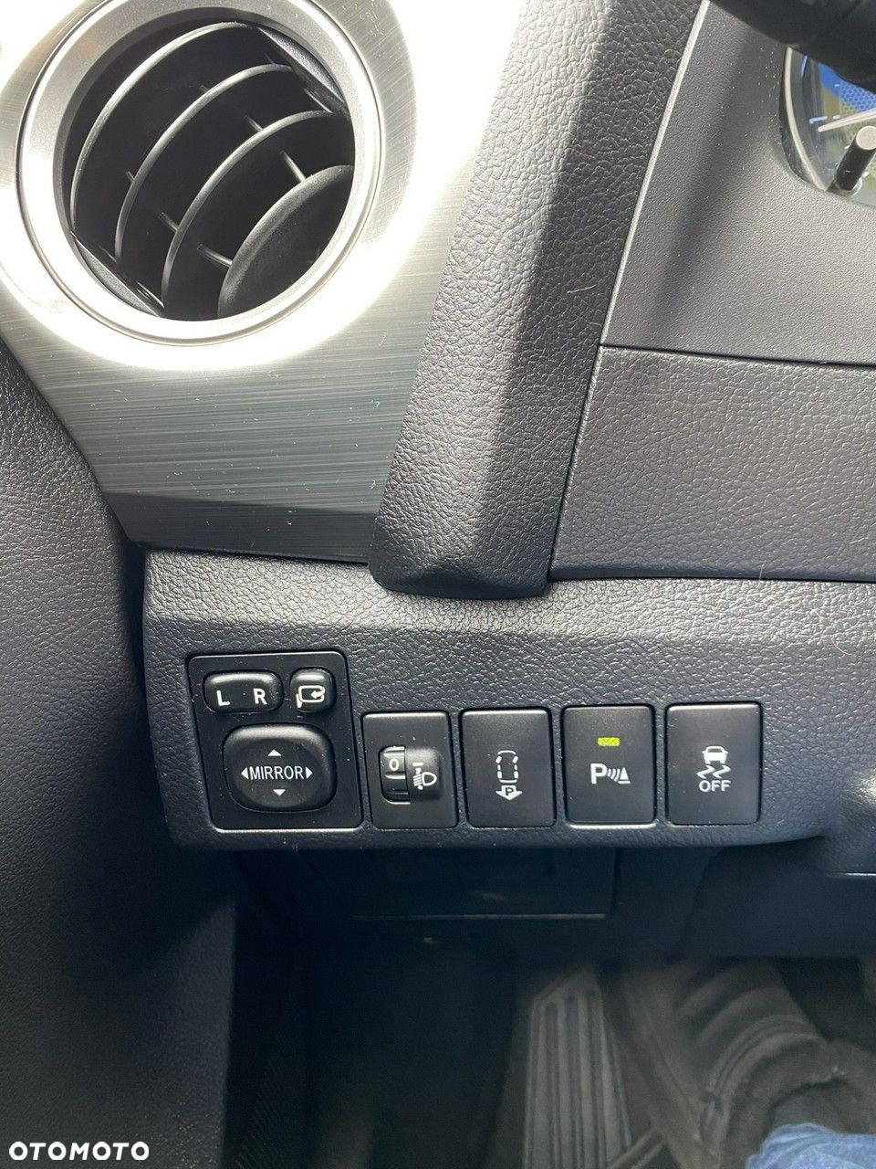 Toyota Auris - 21