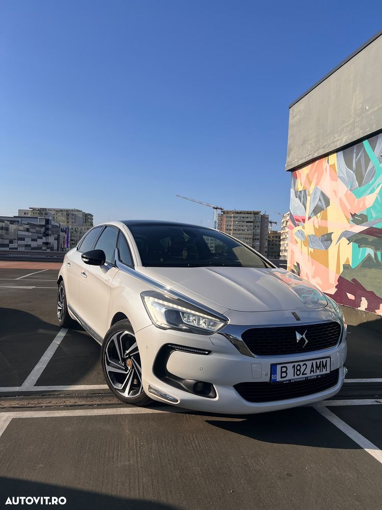 DS Automobiles DS 5 BlueHDi Sport Chic Aut. - 1
