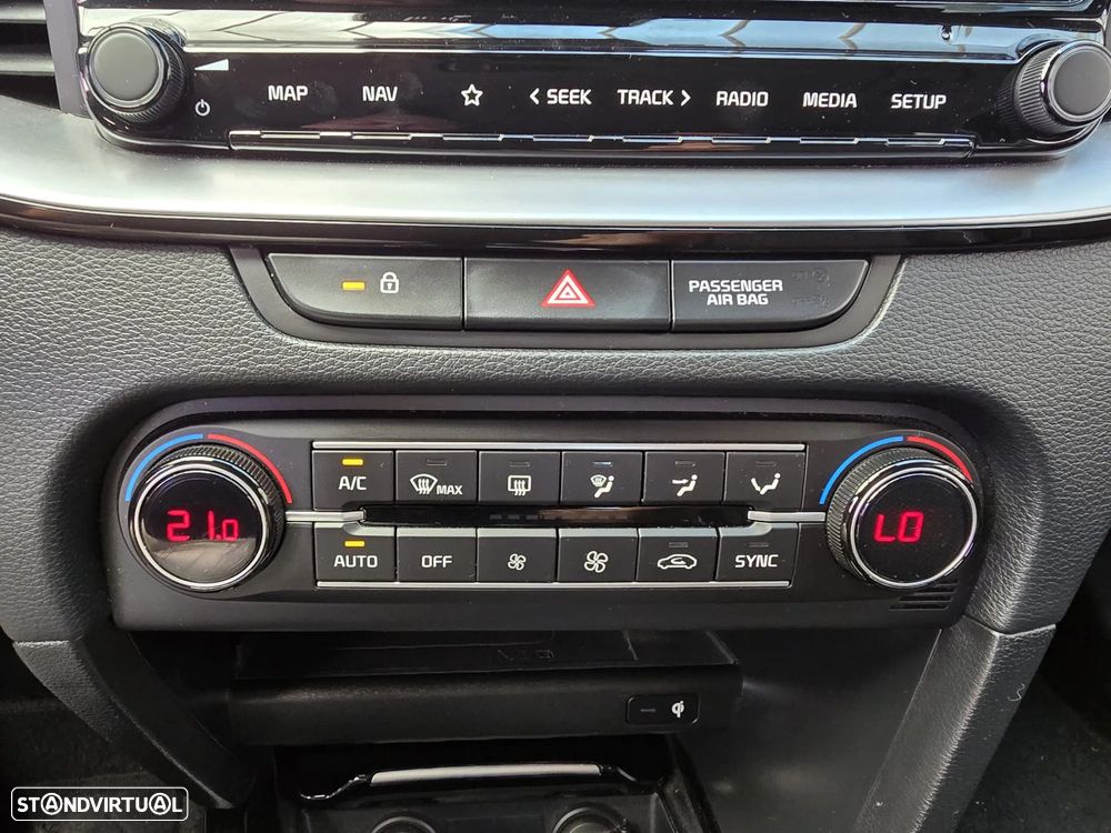 Kia XCeed 1.0 T-GDI Tech - 12