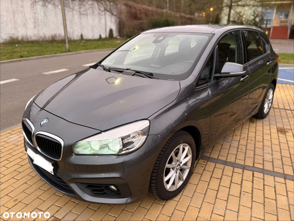 BMW Seria 2 216d - 1