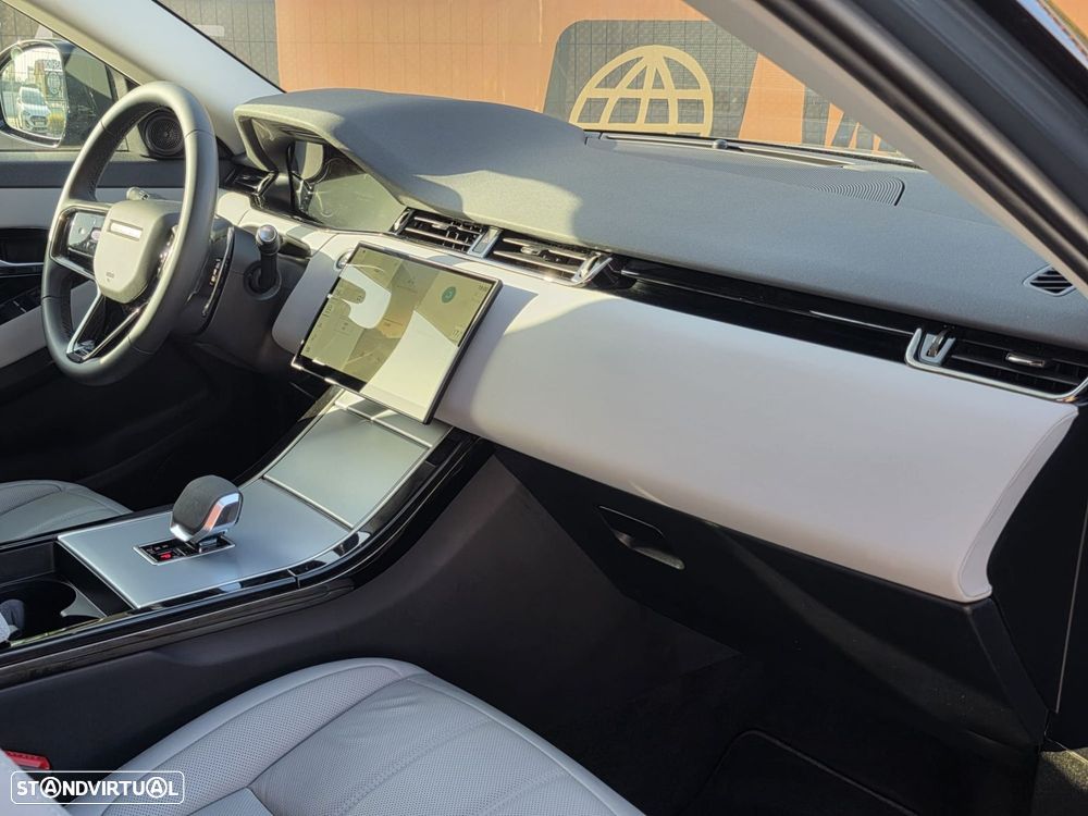 Land Rover Range Rover Evoque 1.5 P300e AWD S Auto - 15