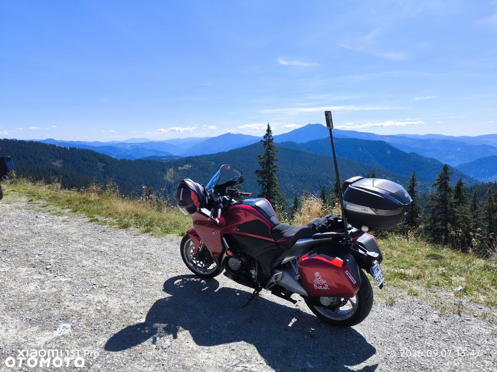 Honda VFR - 2