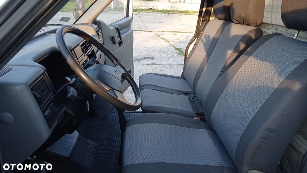 Volkswagen Transporter T4 - 12