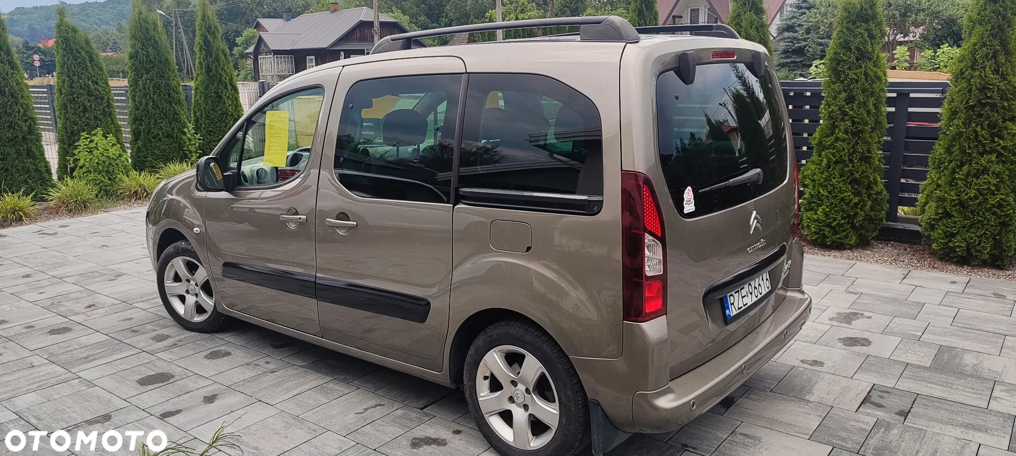 Citroën Berlingo Multispace HDi 115 FAP Exclusive - 4