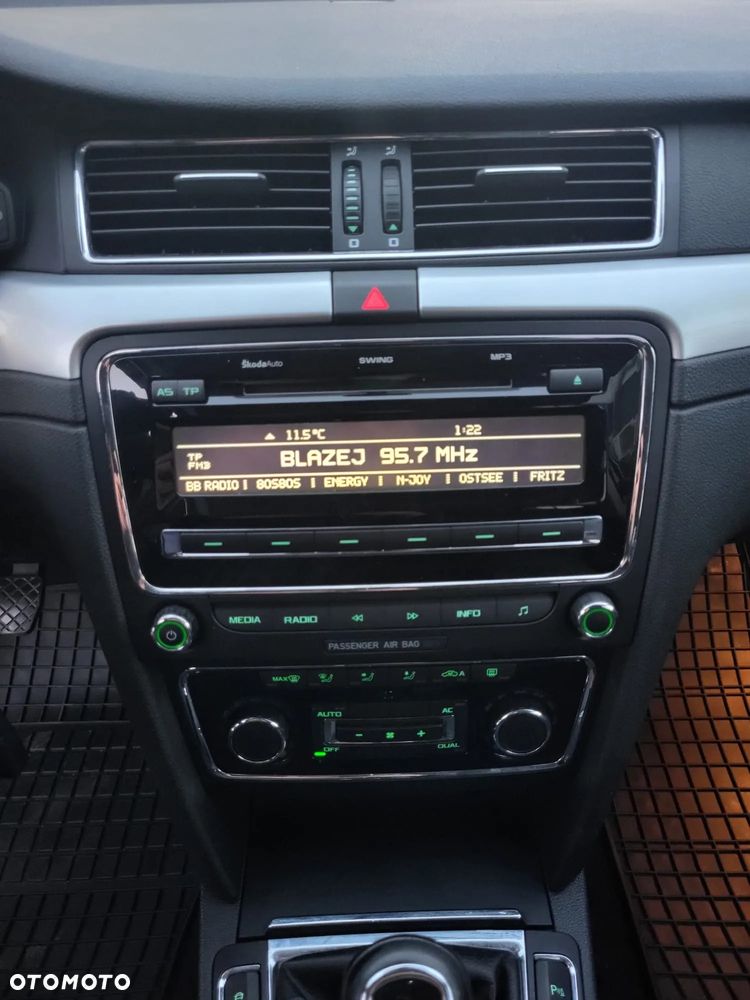 Skoda Superb 2.0 TDI Exclusive - 17