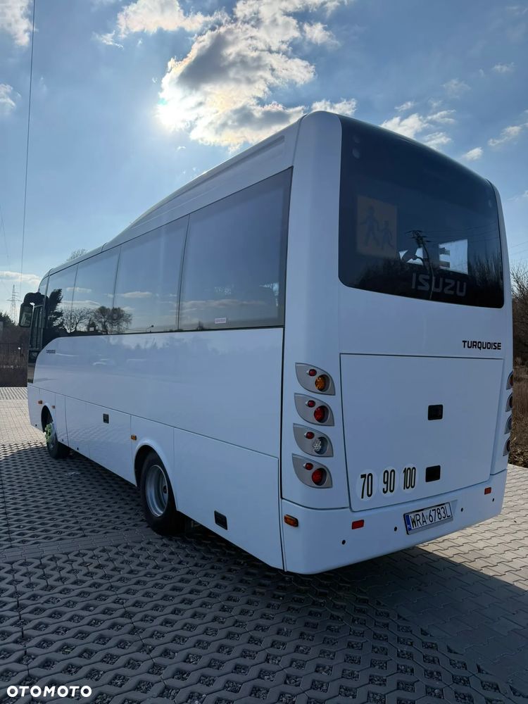 Isuzu TURQUOISE - 9
