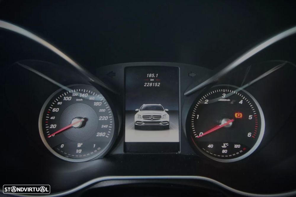 Mercedes-Benz C 200 - 18