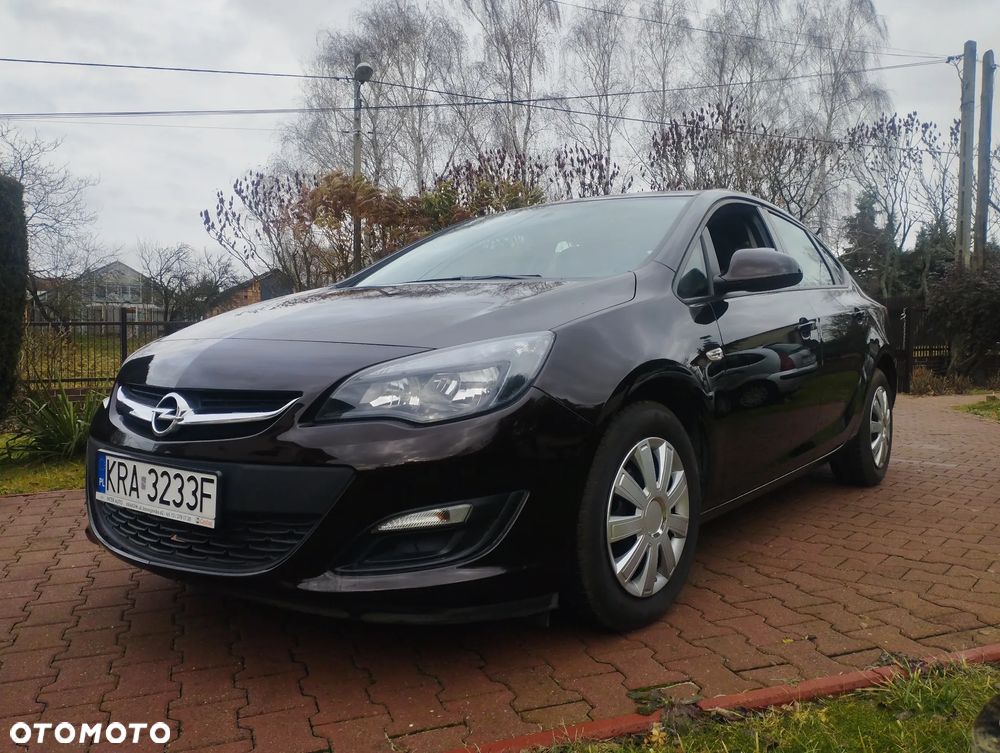 Opel Astra 1.6 Essentia EU6 - 1