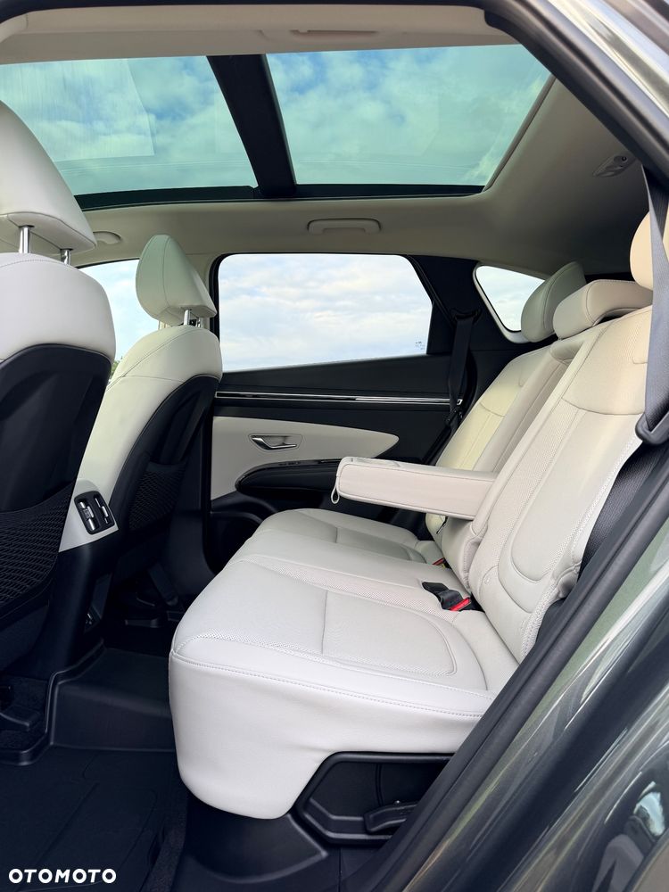 Hyundai Tucson - 8